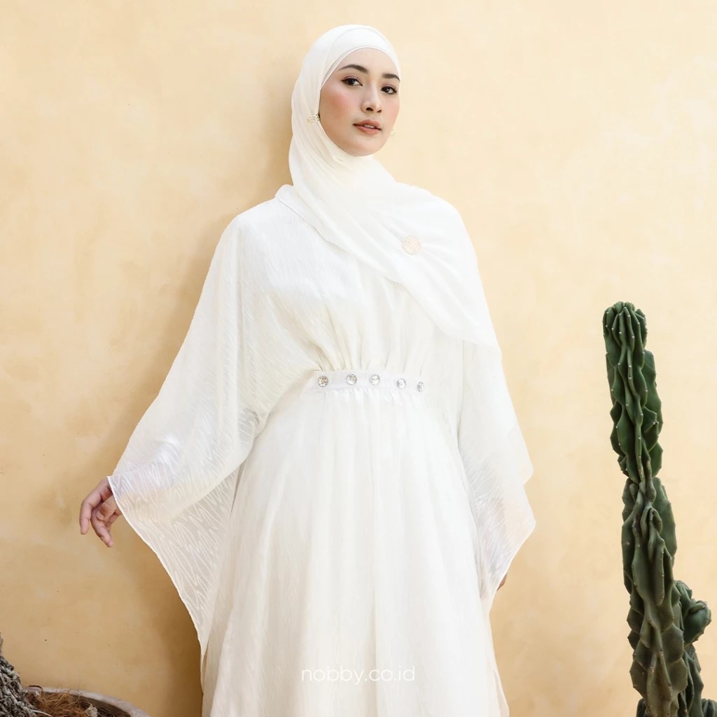 Nobby Rekha Kaftan
